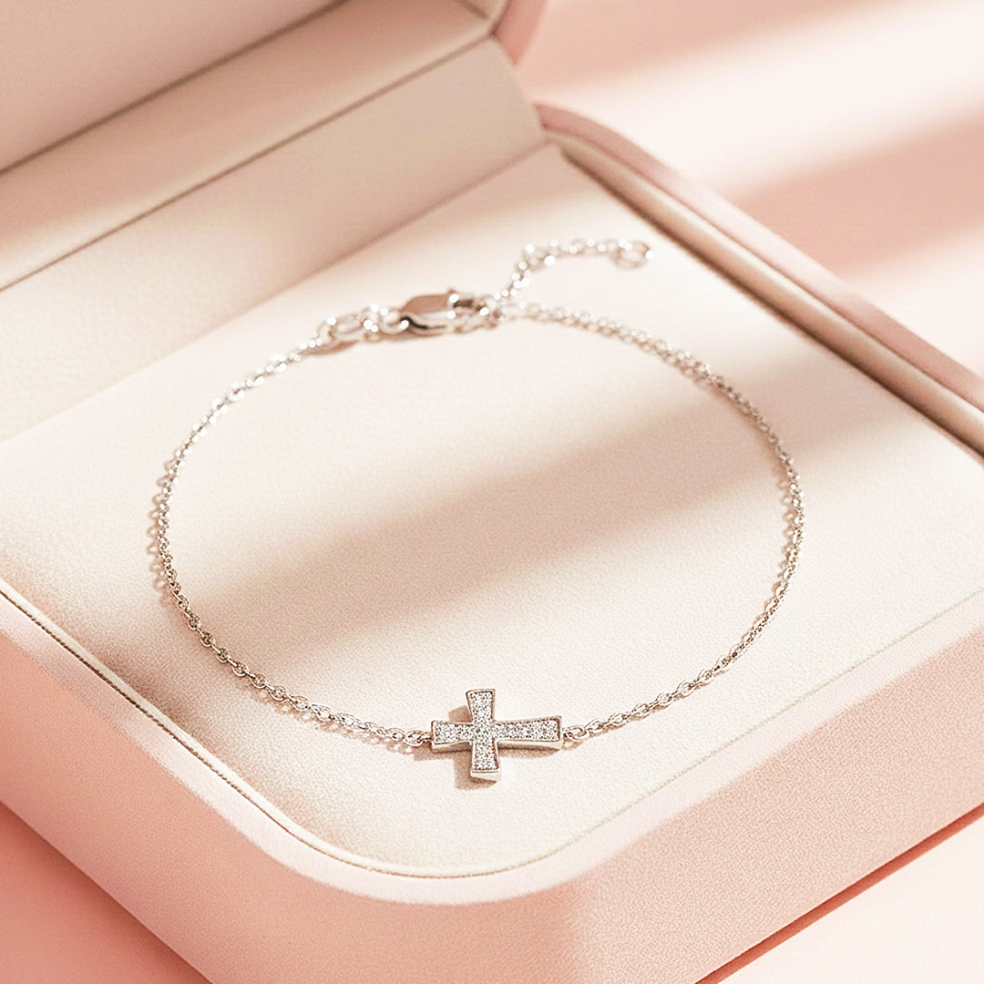 Cross Link Bracelet | Moissanite | Prm9146 - Bracelets | Singapore Jewellery, Wedding Rings &amp; Gifts | Same Day Delivery | Tiara.com.sg