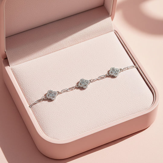 Clover Paperclip Link Bracelet | Moissanite | Prm9159 - Bracelets | Singapore Jewellery, Wedding Rings &amp; Gifts | Same Day Delivery | Tiara.com.sg