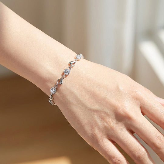 Open Heart Moissanite Silver Chain Women Bracelet | Prm9199