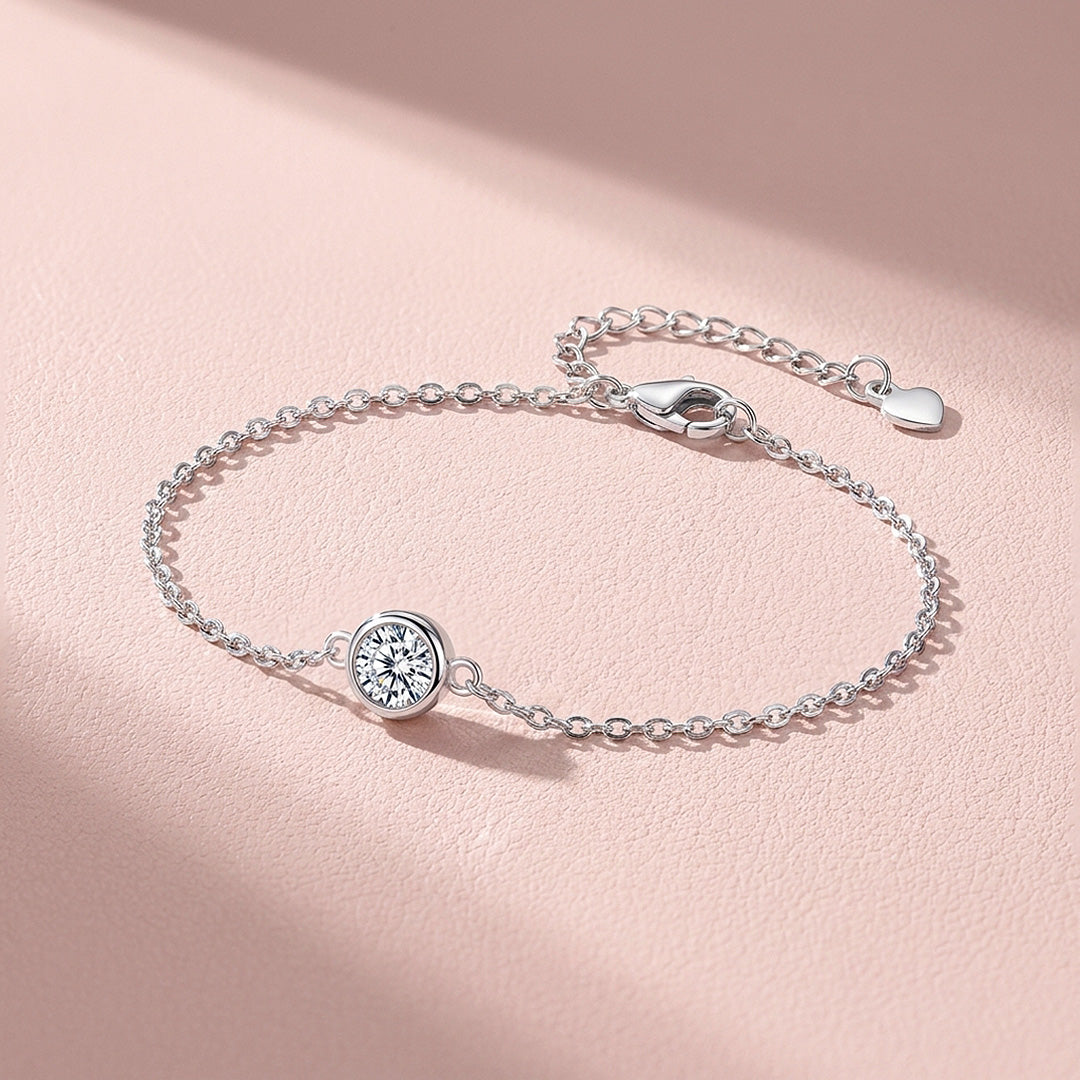 Single Bezel Moissanite Silver Women Bracelet | Prm9202