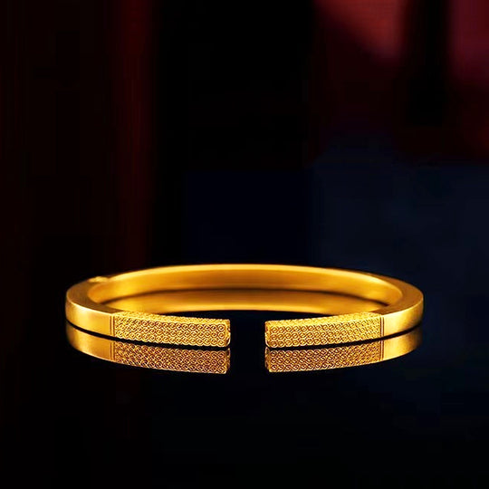 Regent Cuff