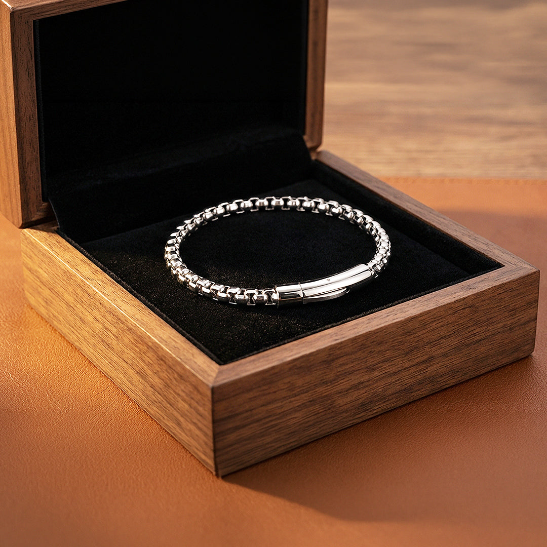 Apex Titan | Premium Titanium Steel Box Chain Bracelet in High-Polished Silver - Bracelets | Singapore Jewellery, Wedding Rings &amp; Gifts | Same Day Delivery | Tiara.com.sg