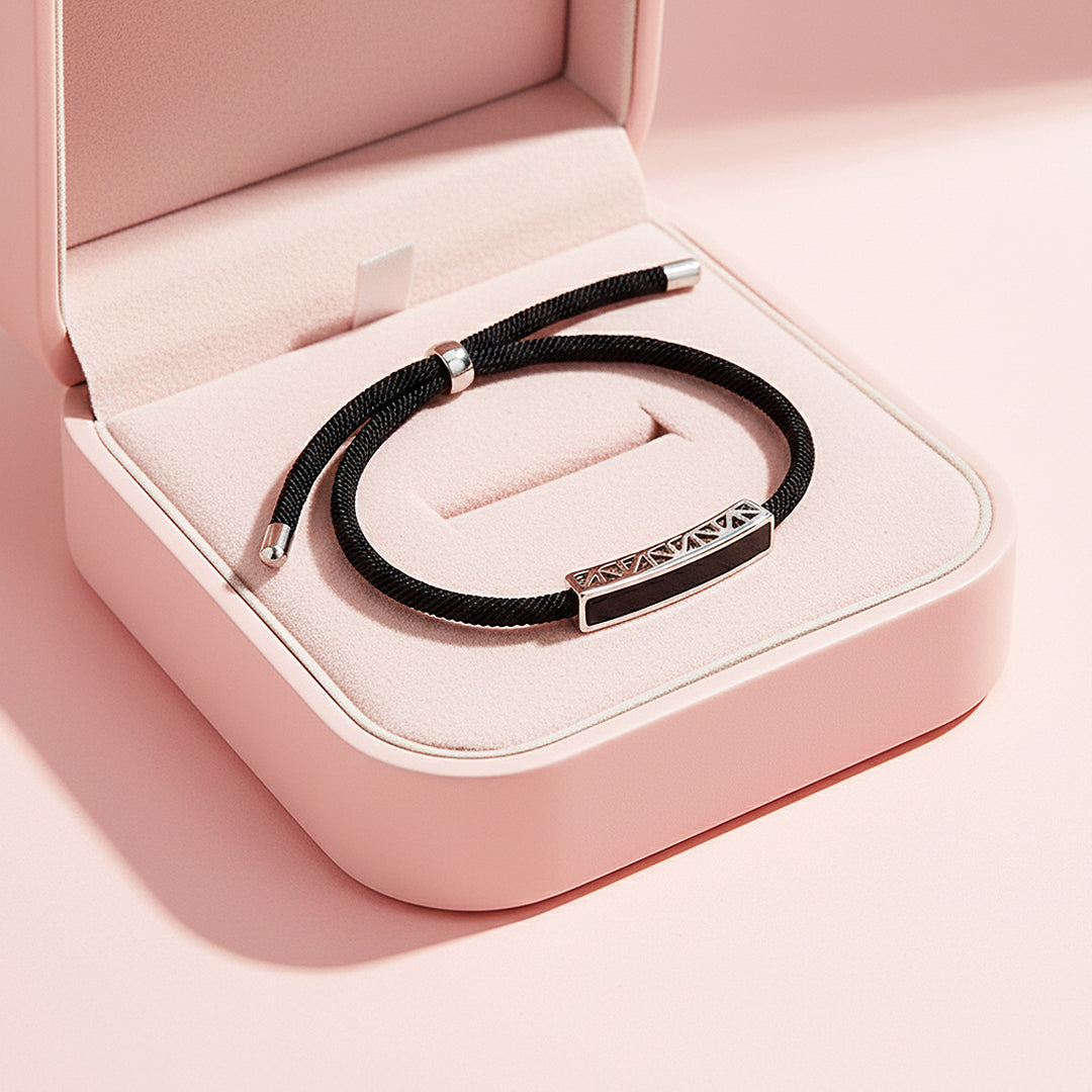 Sweet Whispers - Same Day Couple | Singapore Jewellery, Wedding Rings &amp; Gifts | Same Day Delivery | Tiara.com.sg