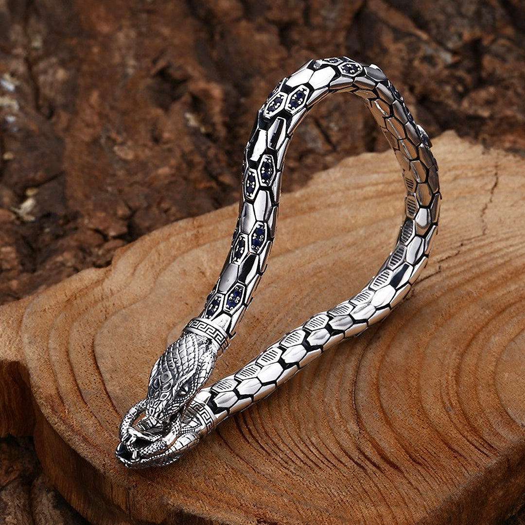 Venom Coil
