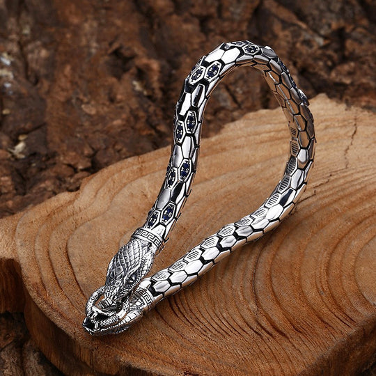 Venom Coil
