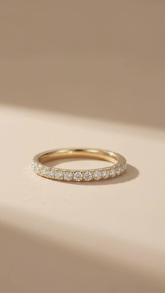 Round Slim Pavé Moissanite Band Ring | 925 Sterling Silver | PRM7148