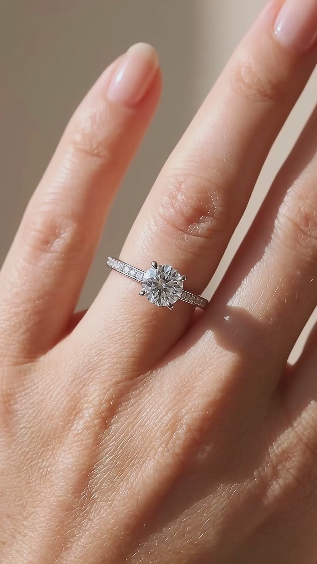 Round Solitaire Pavé Women Ring | 925 Sterling Silver | PRM7121