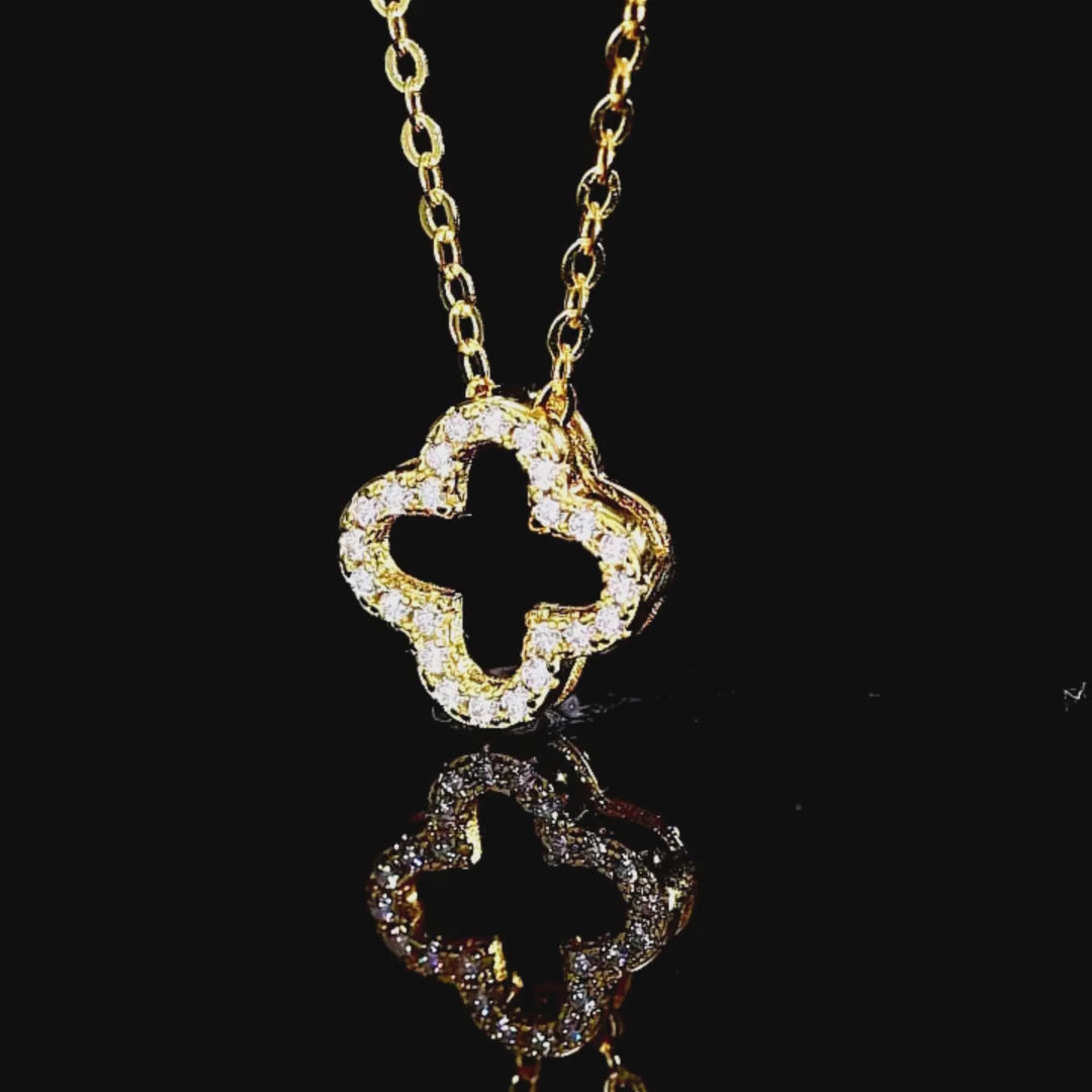 Open Clover Halo Moissanite Pendant Necklace | PRM2021