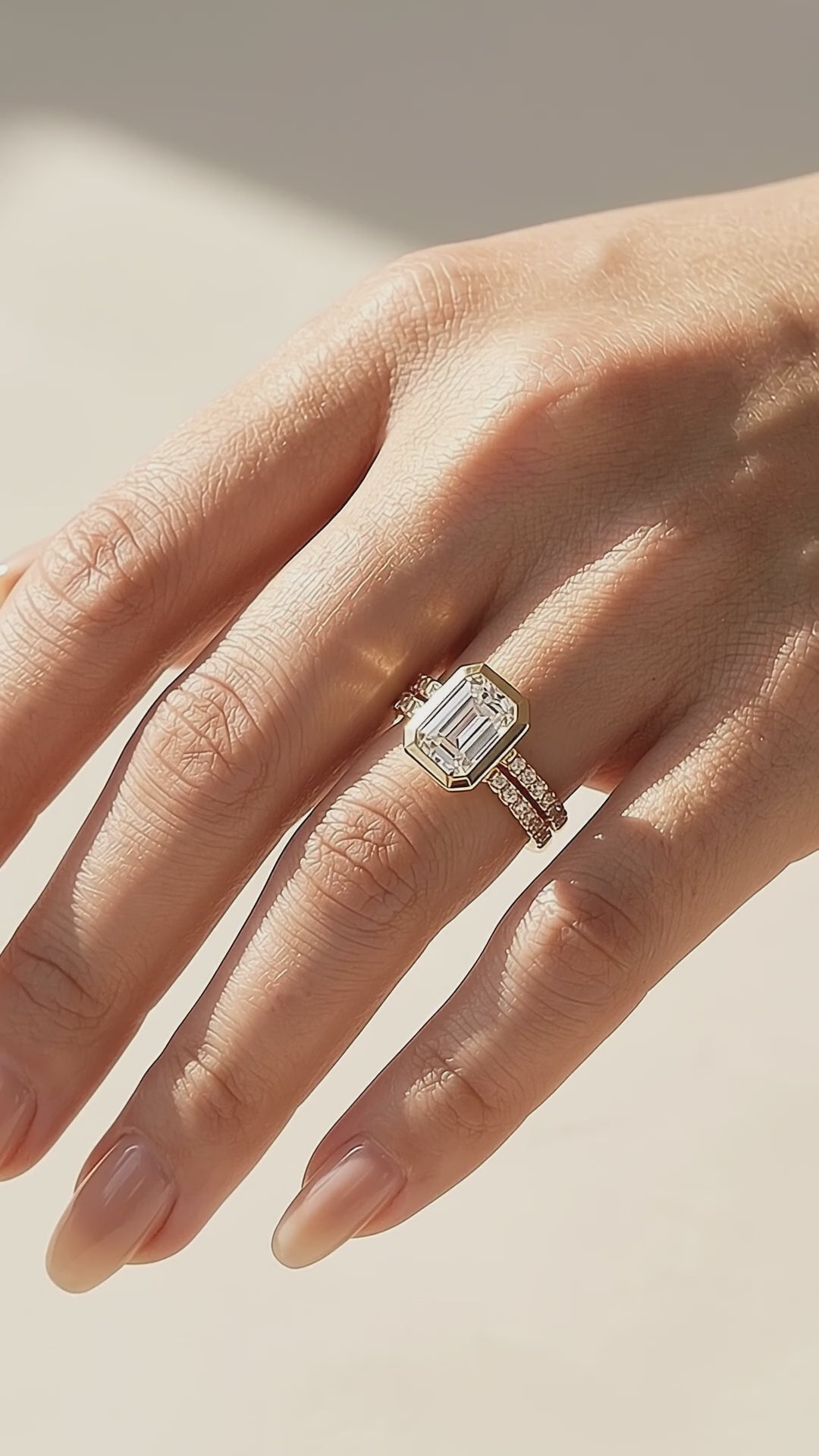 Emerald-Cut Bezel Double Pavé Band | Women&