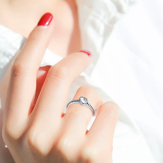 Vintage Heart Ring Ring - Tiara.com.sg Singapore Jewelry Shop